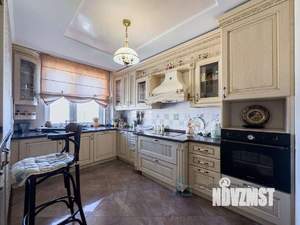 3-к квартира, вторичка, 138м2, 17/19 этаж