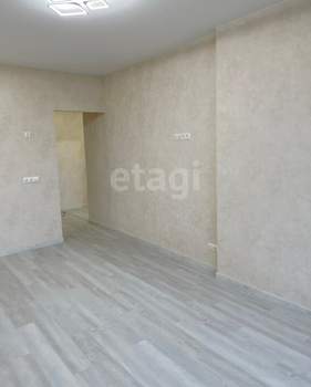 1-к квартира, вторичка, 42м2, 18/25 этаж