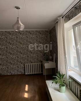 2-к квартира, вторичка, 70м2, 1/5 этаж