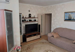 3-к квартира, вторичка, 84м2, 9/17 этаж