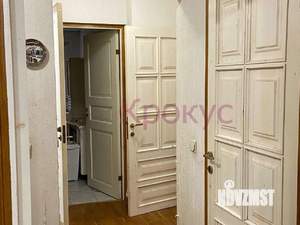 4-к квартира, вторичка, 140м2, 3/9 этаж
