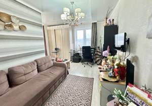 2-к квартира, вторичка, 74м2, 9/17 этаж