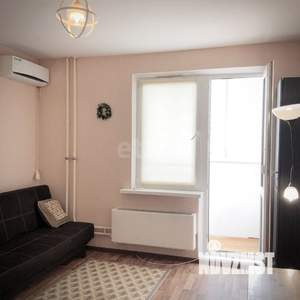 2-к квартира, вторичка, 61м2, 13/16 этаж