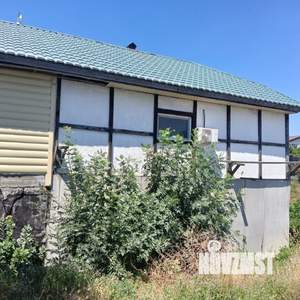 3-к квартира, вторичка, 70м2, 1/1 этаж