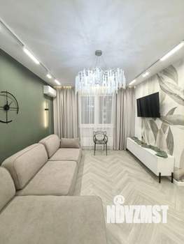 3-к квартира, вторичка, 74м2, 1/25 этаж