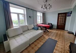 3-к квартира, вторичка, 73м2, 4/1 этаж