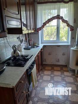 3-к квартира, вторичка, 54м2, 2/2 этаж