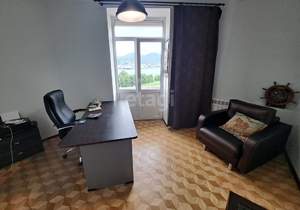 3-к квартира, вторичка, 73м2, 4/1 этаж
