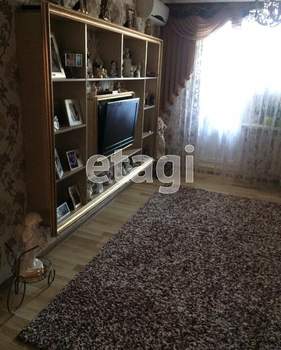3-к квартира, вторичка, 75м2, 3/5 этаж