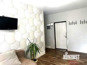 2-к квартира, вторичка, 64м2, 1/3 этаж