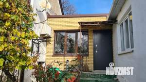2-к квартира, вторичка, 53м2, 1/1 этаж