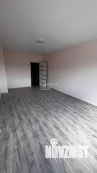 3-к квартира, вторичка, 74м2, 10/10 этаж