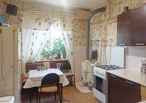 3-к квартира, вторичка, 74м2, 1/4 этаж
