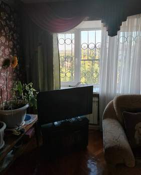 3-к квартира, вторичка, 64м2, 5/5 этаж