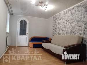 3-к квартира, вторичка, 64м2, 1/1 этаж