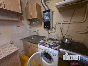 2-к квартира, вторичка, 49м2, 1/5 этаж