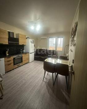 2-к квартира, вторичка, 64м2, 3/16 этаж
