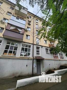 2-к квартира, вторичка, 42м2, 3/5 этаж