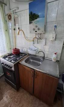 2-к квартира, вторичка, 32м2, 1/3 этаж