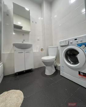 Студия квартира, вторичка, 32м2, 2/10 этаж