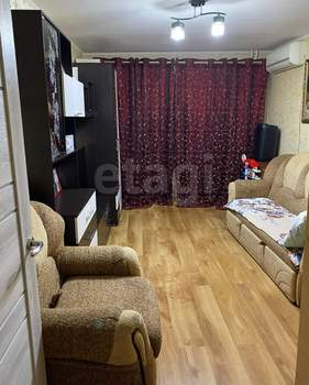 3-к квартира, вторичка, 50м2, 1/5 этаж