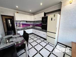 2-к квартира, вторичка, 65м2, 14/20 этаж