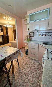 3-к квартира, вторичка, 57м2, 5/5 этаж