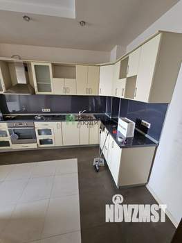 3-к квартира, вторичка, 76м2, 3/16 этаж