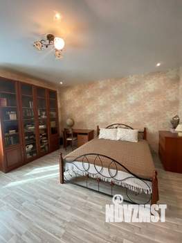 3-к квартира, вторичка, 100м2, 3/5 этаж