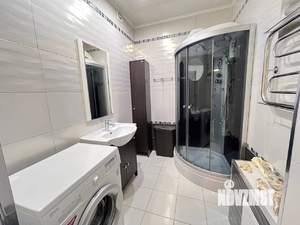 2-к квартира, вторичка, 64м2, 9/10 этаж