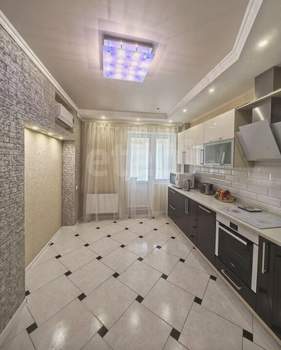 2-к квартира, вторичка, 70м2, 14/16 этаж