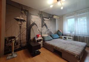 3-к квартира, вторичка, 65м2, 1/5 этаж
