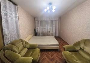 2-к квартира, вторичка, 44м2, 1/4 этаж