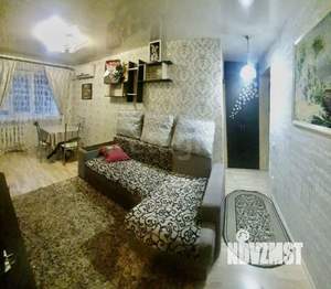 3-к квартира, вторичка, 55м2, 1/5 этаж