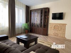 2-к квартира, вторичка, 61м2, 1/4 этаж