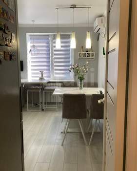 4-к квартира, вторичка, 79м2, 10/10 этаж