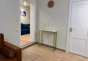 2-к квартира, вторичка, 49м2, 1/1 этаж