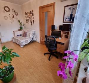3-к квартира, вторичка, 54м2, 6/9 этаж