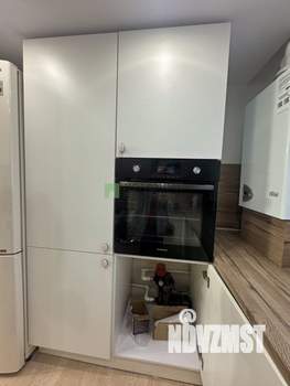 2-к квартира, вторичка, 61м2, -1/2 этаж