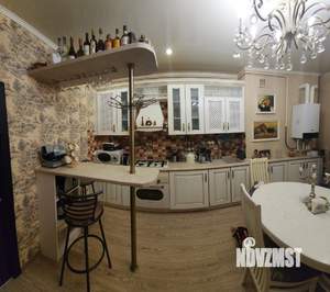 2-к квартира, вторичка, 72м2, 4/4 этаж