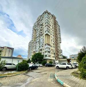 3-к квартира, вторичка, 78м2, 9/17 этаж