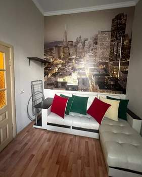 5-к квартира, вторичка, 61м2, 1/2 этаж