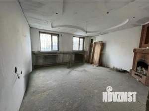 2-к квартира, вторичка, 95м2, 1/1 этаж