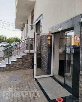 2-к квартира, вторичка, 47м2, 1/4 этаж