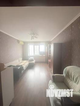 3-к квартира, вторичка, 65м2, 8/9 этаж