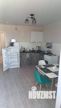 2-к квартира, вторичка, 64м2, 9/16 этаж