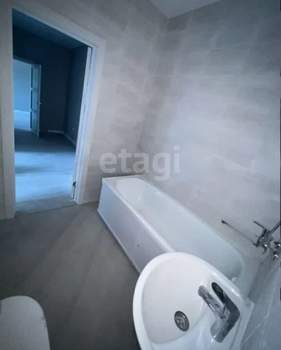 2-к квартира, вторичка, 65м2, 13/20 этаж