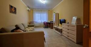 3-к квартира, вторичка, 90м2, 13/16 этаж