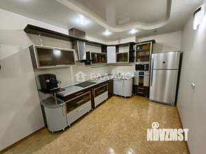 2-к квартира, вторичка, 72м2, 11/17 этаж