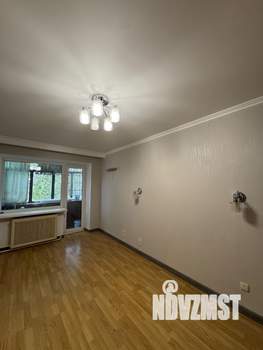 3-к квартира, вторичка, 65м2, 5/5 этаж